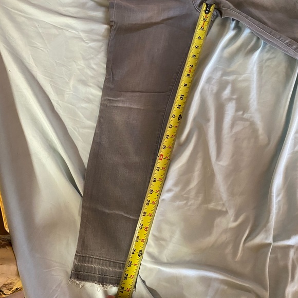 Brand new! Pistola Audrey Mid Rise Skinny Jeans - Picture 8 of 8